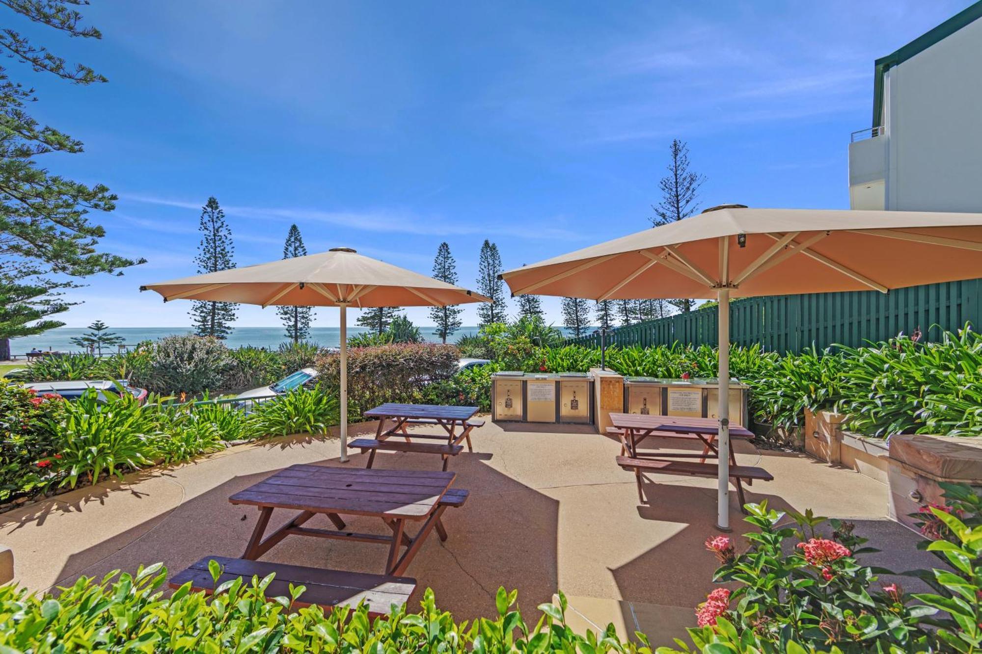 The Norfolks On Moffat Beach Caloundra Luaran gambar
