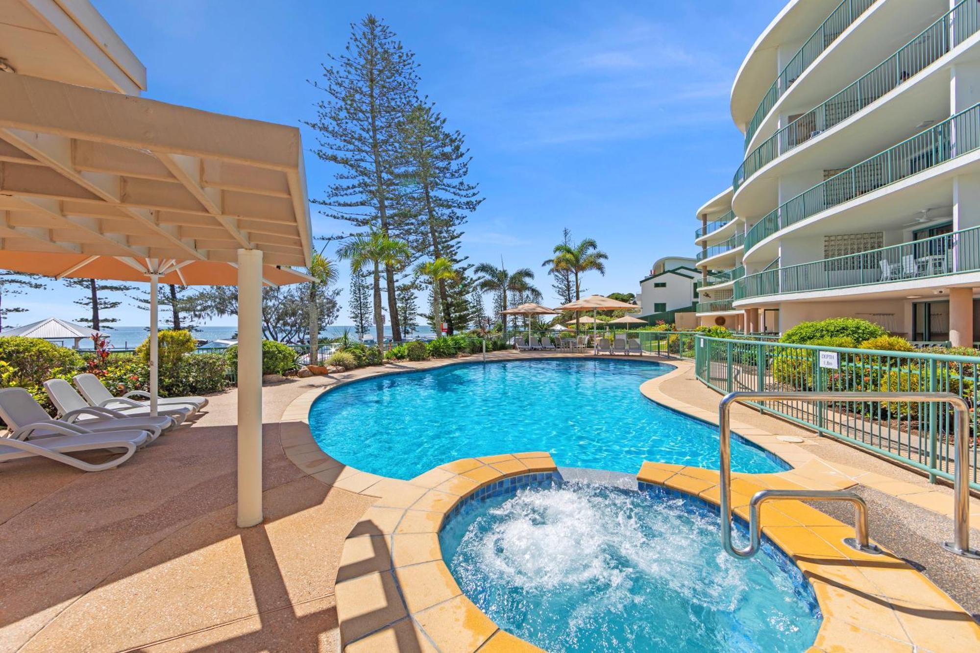 The Norfolks On Moffat Beach Caloundra Luaran gambar